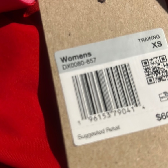 New w/ tags Nike XS Dri-Fit training bottoms - Picture 4 of 4